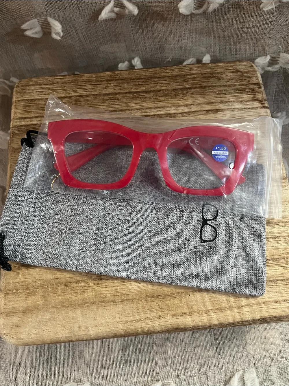 Red Chunky Frame Glasses - Stylish
